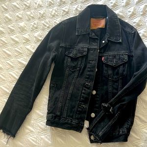 Black Denim Levi’s Trucker Jacket